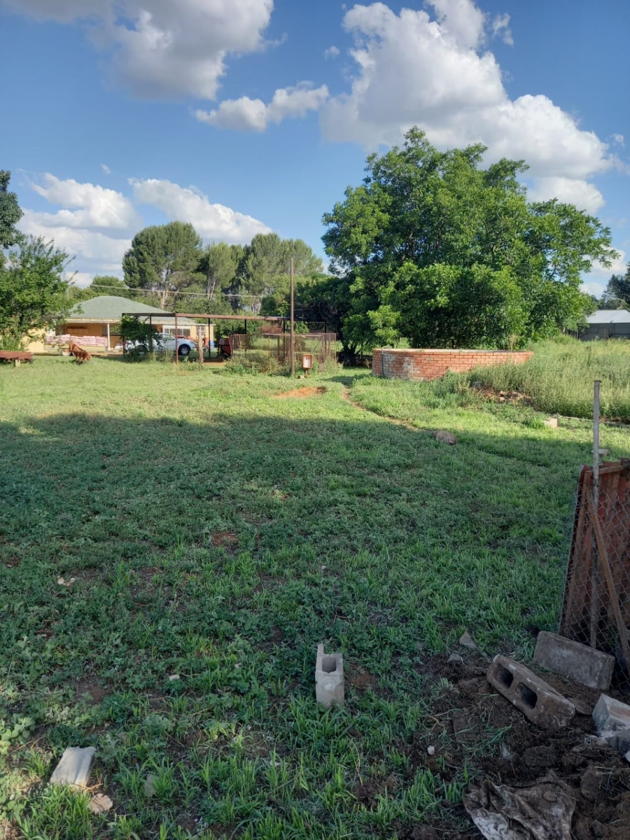 Commercial Property for Sale in Roodewal Free State